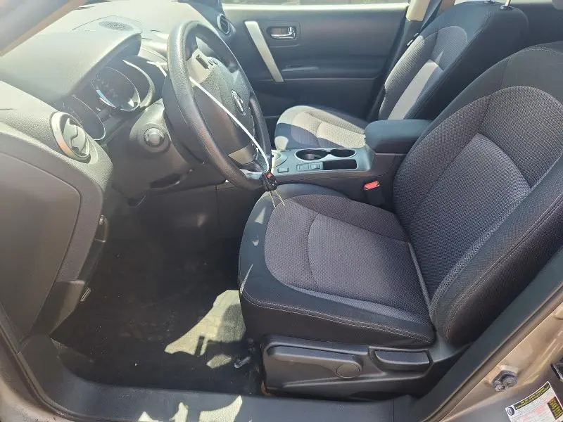 2012 NISSAN ROGUE S  