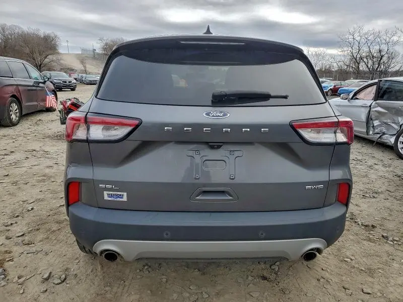 2022 FORD ESCAPE SEL  