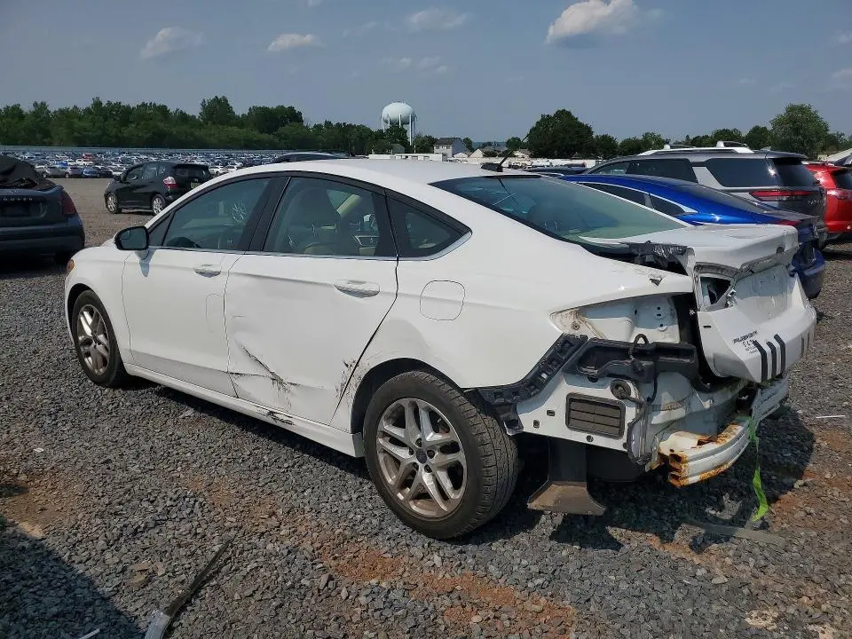 2015 FORD FUSION SE  