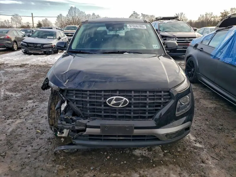 2021 HYUNDAI VENUE SE  
