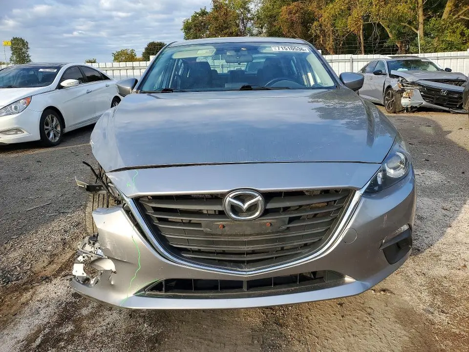 2015 MAZDA 3 TOURING  