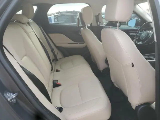 2020 JAGUAR F-PACE PREMIUM  