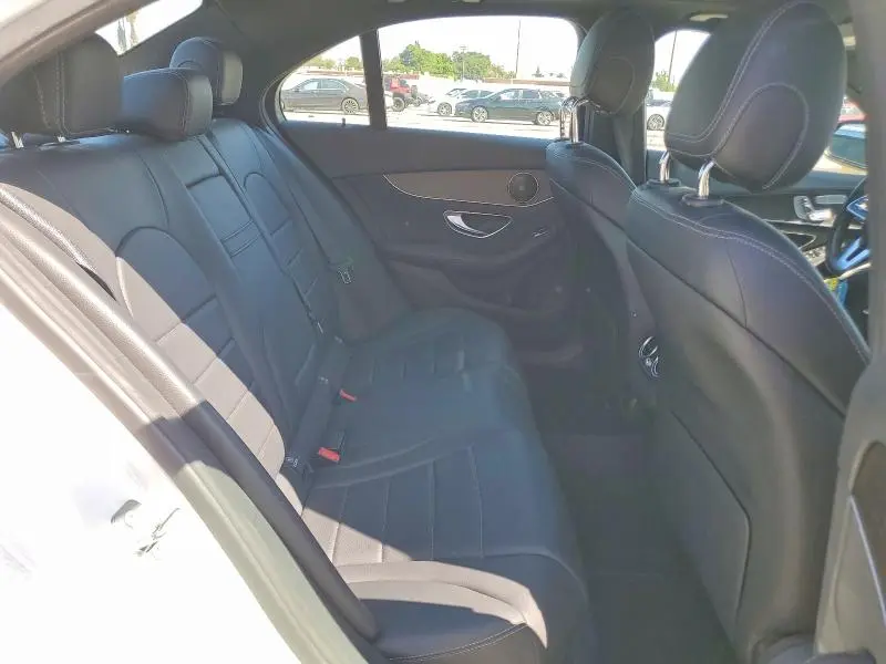 2019 MERCEDES-BENZ C 300  