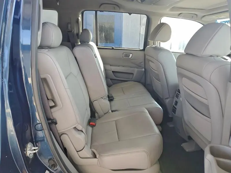 2010 HONDA PILOT TOURING  