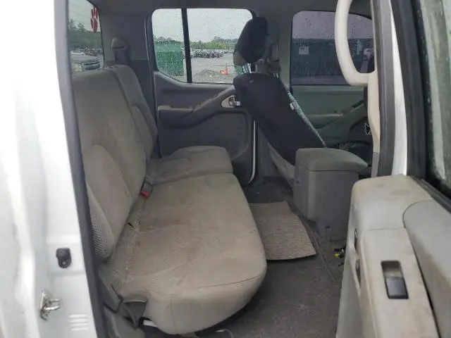 2020 NISSAN FRONTIER S  