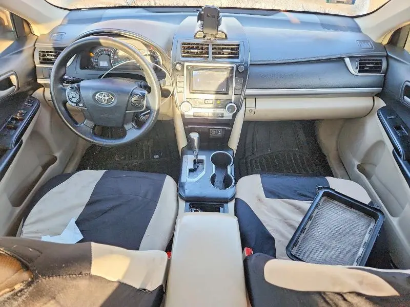 2012 TOYOTA CAMRY LE  