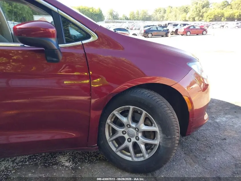 2018 CHRYSLER PACIFICA TOURING