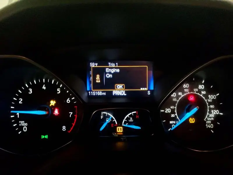 2016 FORD FOCUS SE  
