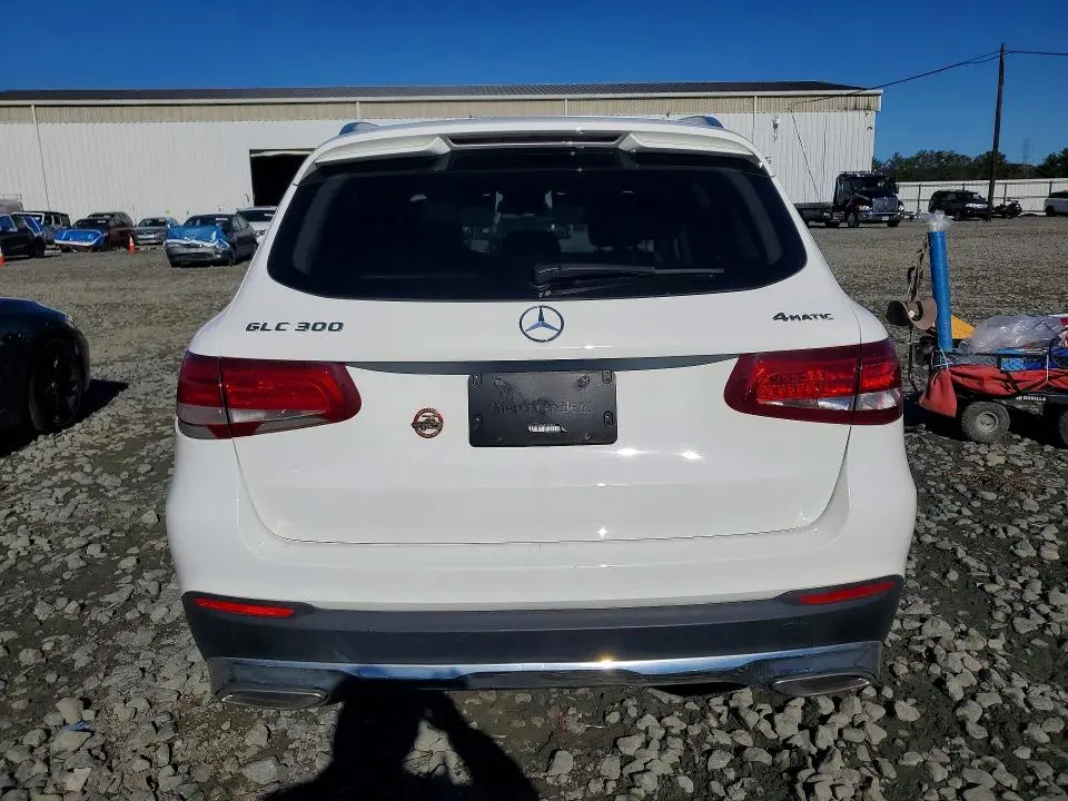 2018 MERCEDES-BENZ GLC 300 4MATIC  