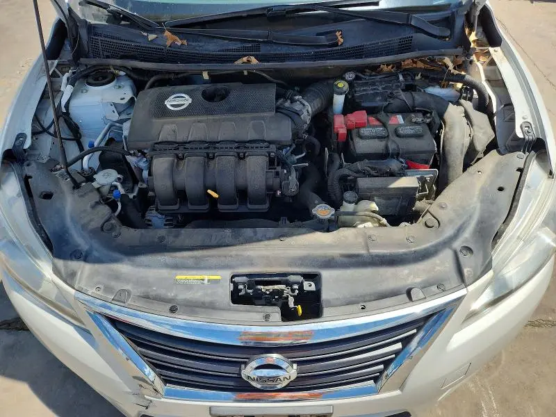 2015 NISSAN SENTRA SR  