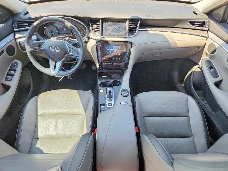 2024 INFINITI QX50 LUXE  