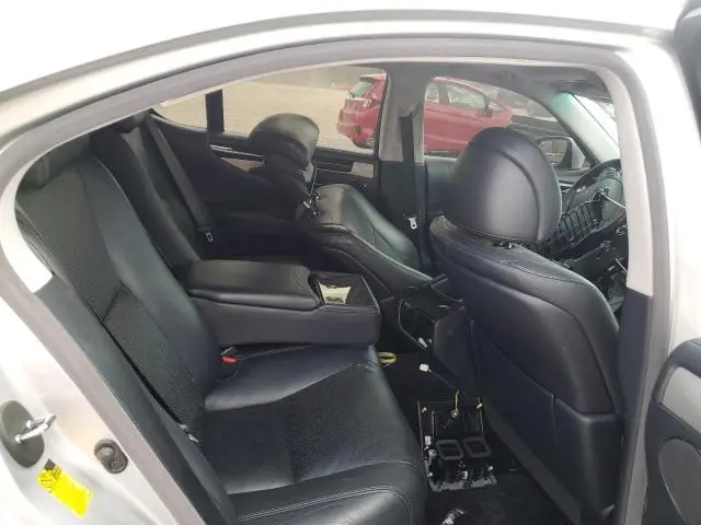 2013 LEXUS LS 460  
