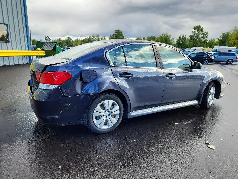 2013 SUBARU LEGACY 2.5I  