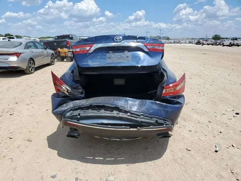 2016 TOYOTA AVALON XLE  