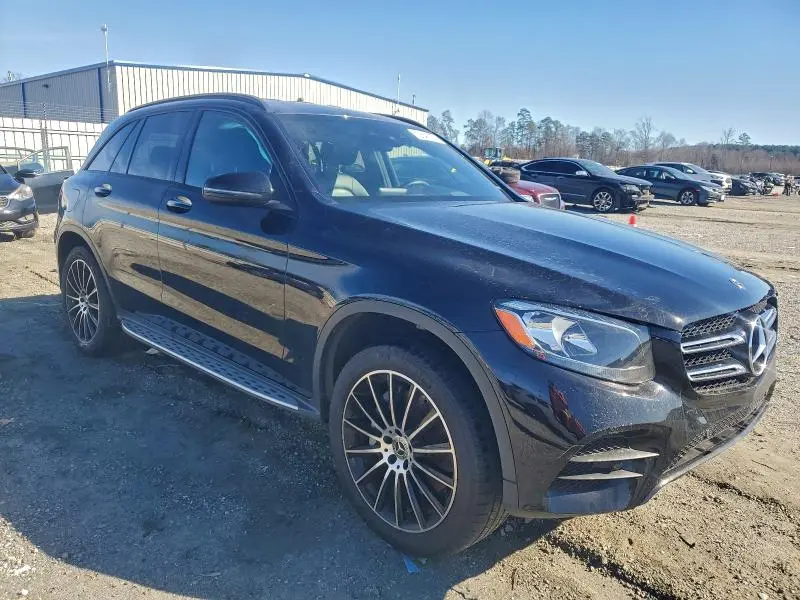 2019 MERCEDES-BENZ GLC 300  