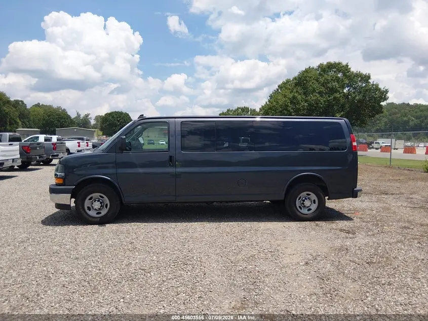 2017 CHEVROLET EXPRESS 3500 LT