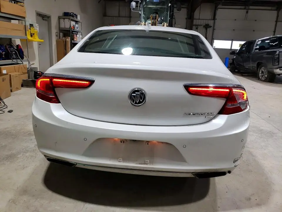 2019 BUICK LACROSSE AVENIR  