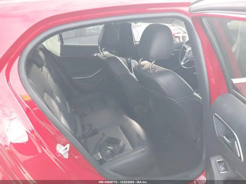 2015 MERCEDES-BENZ GLA 250 4MATIC