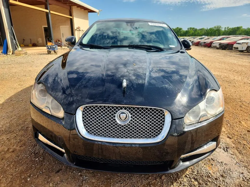 2011 JAGUAR XF PREMIUM  