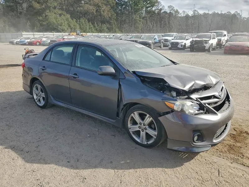 2013 TOYOTA COROLLA BASE  