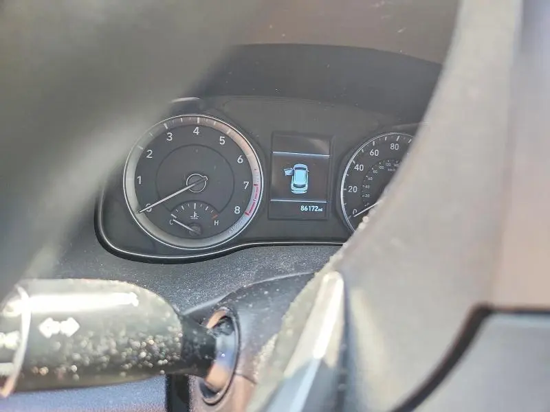 2019 HYUNDAI KONA SE  