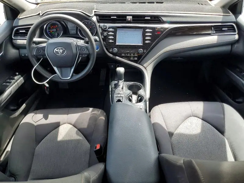 2019 TOYOTA CAMRY LE  