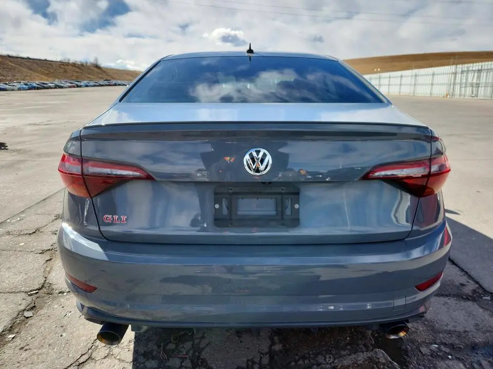 2019 VOLKSWAGEN JETTA GLI  