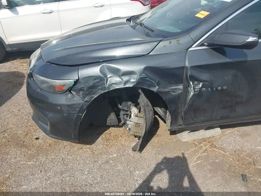 2017 CHEVROLET MALIBU LT