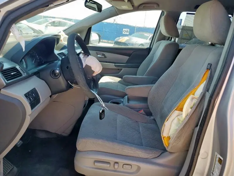 2016 HONDA ODYSSEY SE  