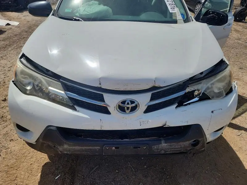 2014 TOYOTA RAV4 LE  