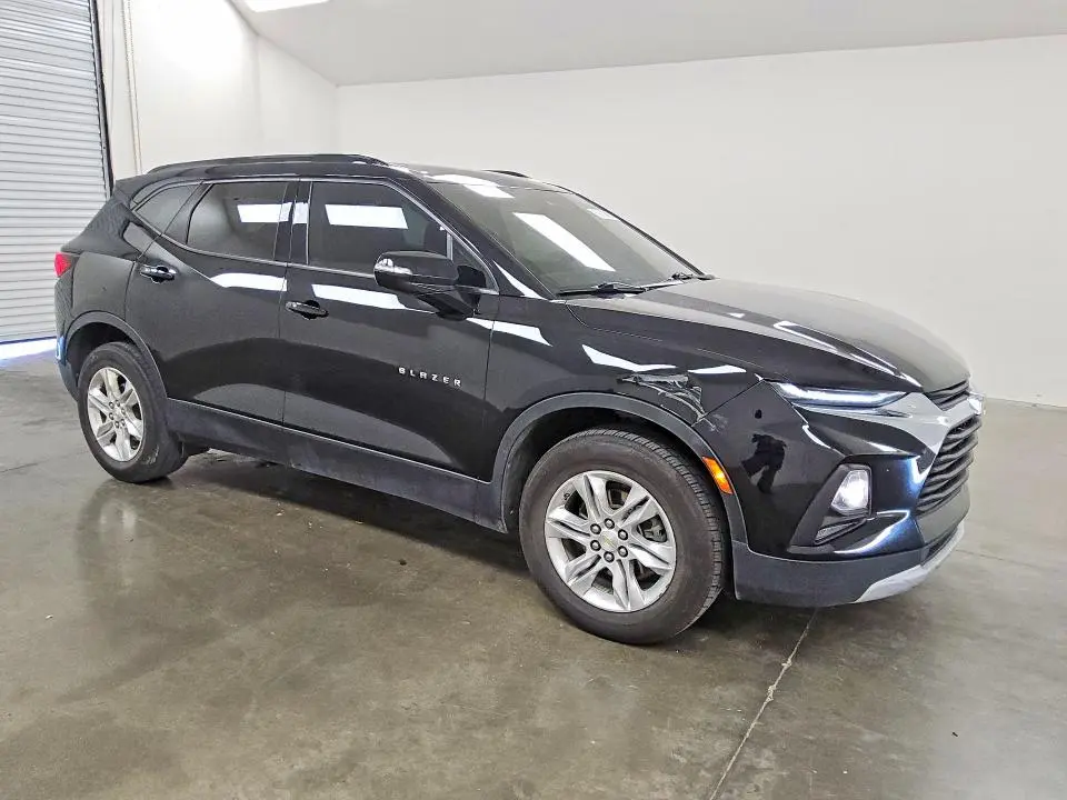 2022 CHEVROLET BLAZER 2LT  