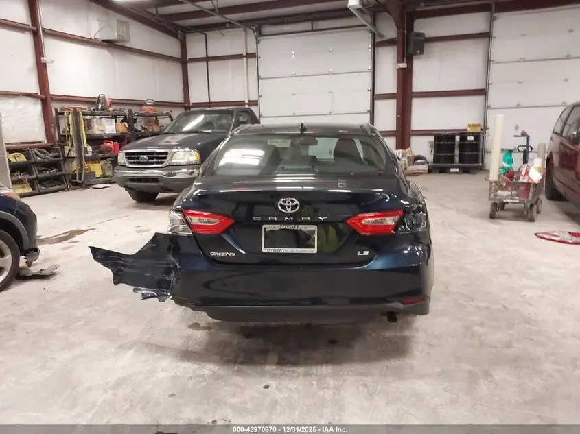 2020 TOYOTA CAMRY LE