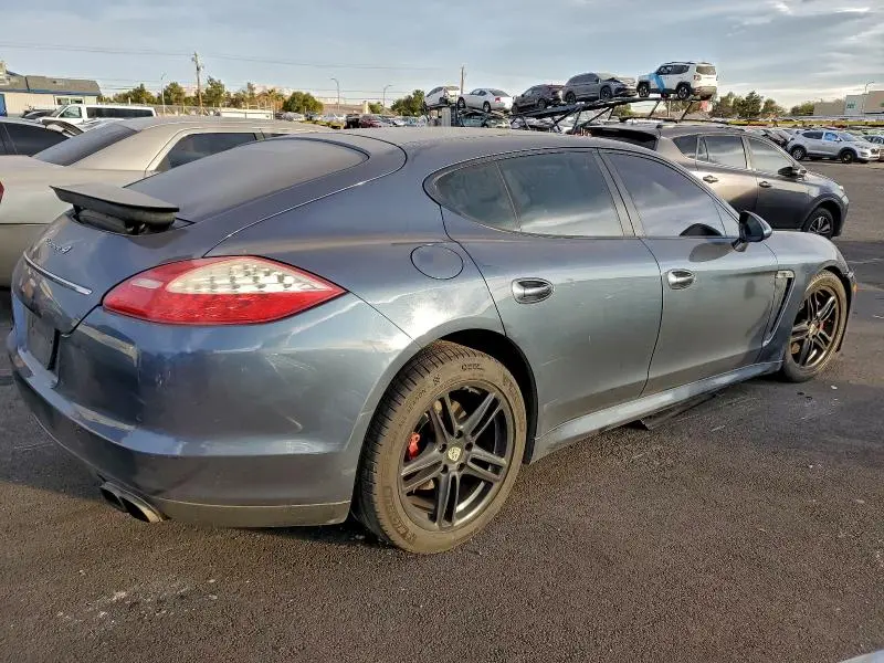 2011 PORSCHE PANAMERA 2  