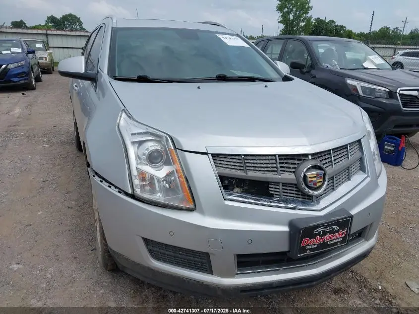 2010 CADILLAC SRX LUXURY COLLECTION