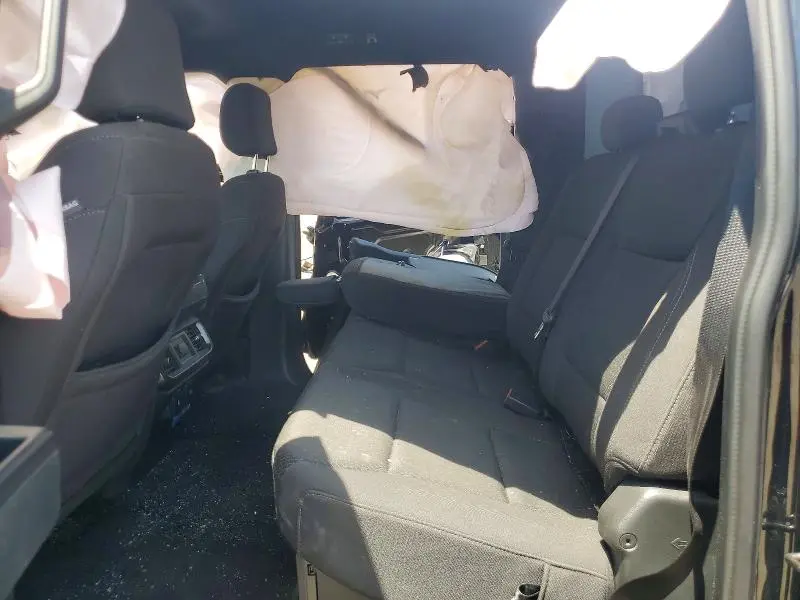 2024 FORD F150 XLT  