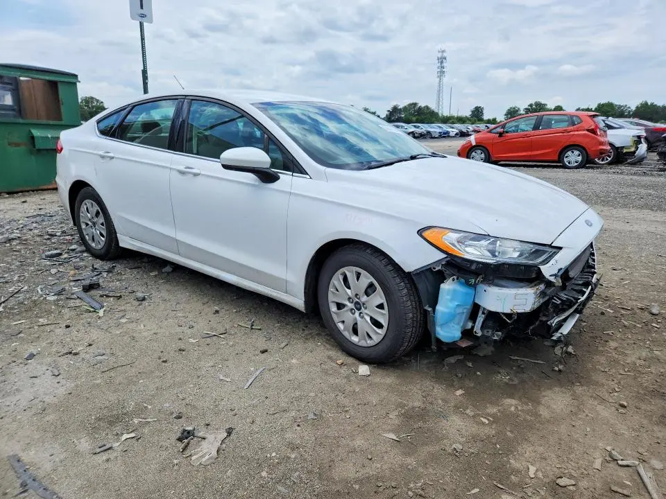 2019 FORD FUSION S  