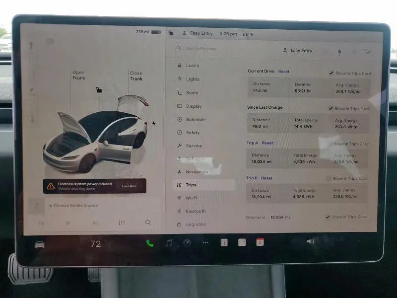 2024 TESLA MODEL 3   