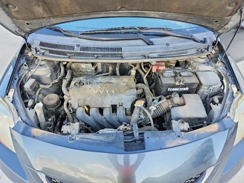 2010 TOYOTA YARIS BASE  
