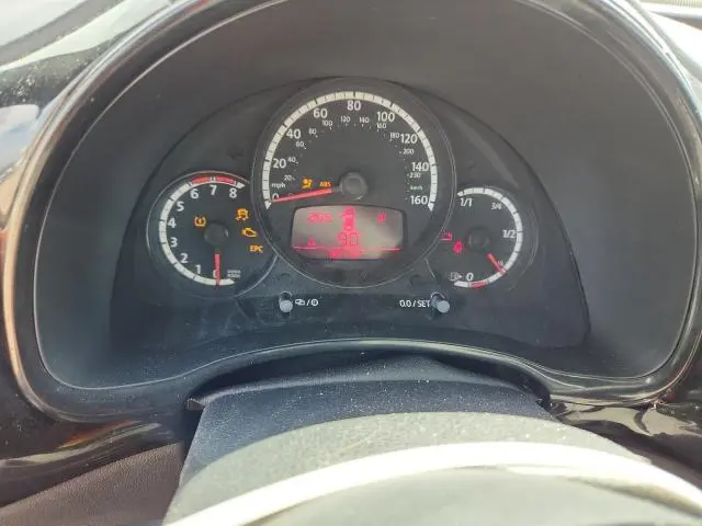 2015 VOLKSWAGEN BEETLE 1.8T  