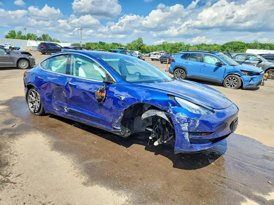 2019 TESLA MODEL 3   