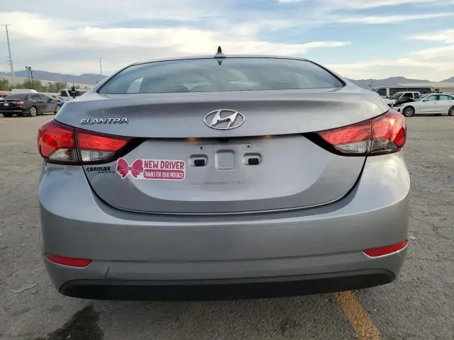 2015 HYUNDAI ELANTRA SE  