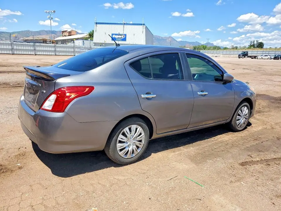2017 NISSAN VERSA 1.6 SV  