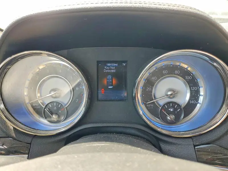 2013 CHRYSLER 300   