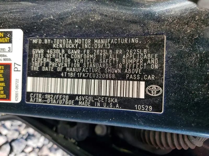 2014 TOYOTA CAMRY SE  