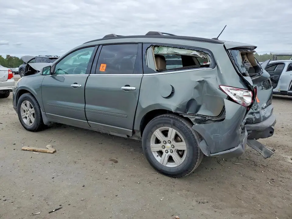 2011 CHEVROLET TRAVERSE LT  
