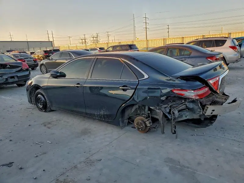 2016 TOYOTA CAMRY LE  
