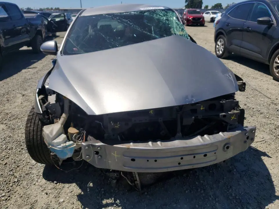 2010 MAZDA 3 S  
