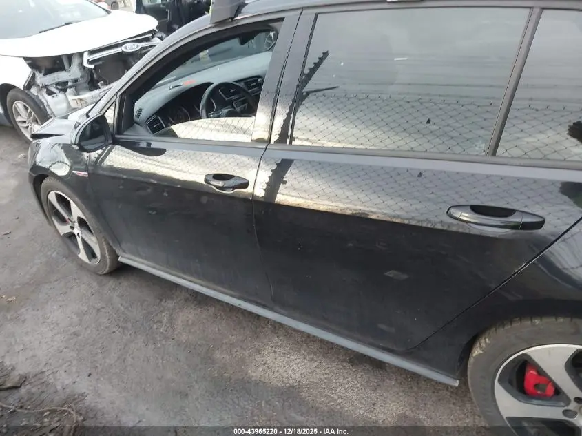 2016 VOLKSWAGEN GOLF GTI AUTOBAHN W/PERFORMANCE PACKAGE 4-DOOR