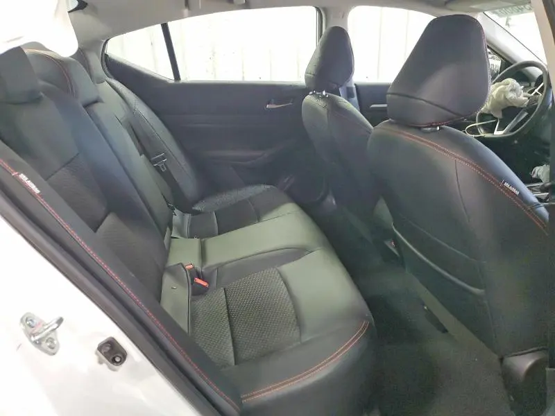2024 NISSAN ALTIMA SR  