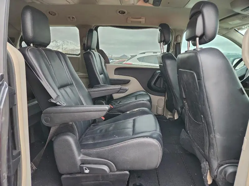 2014 CHRYSLER TOWN & COUNTRY TOURING  